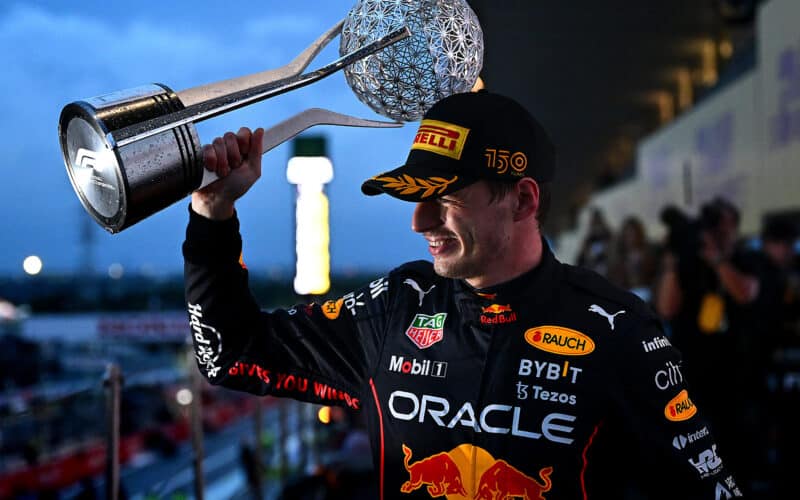 - Le grand plan de Verstappen pour un titre historique en 2023