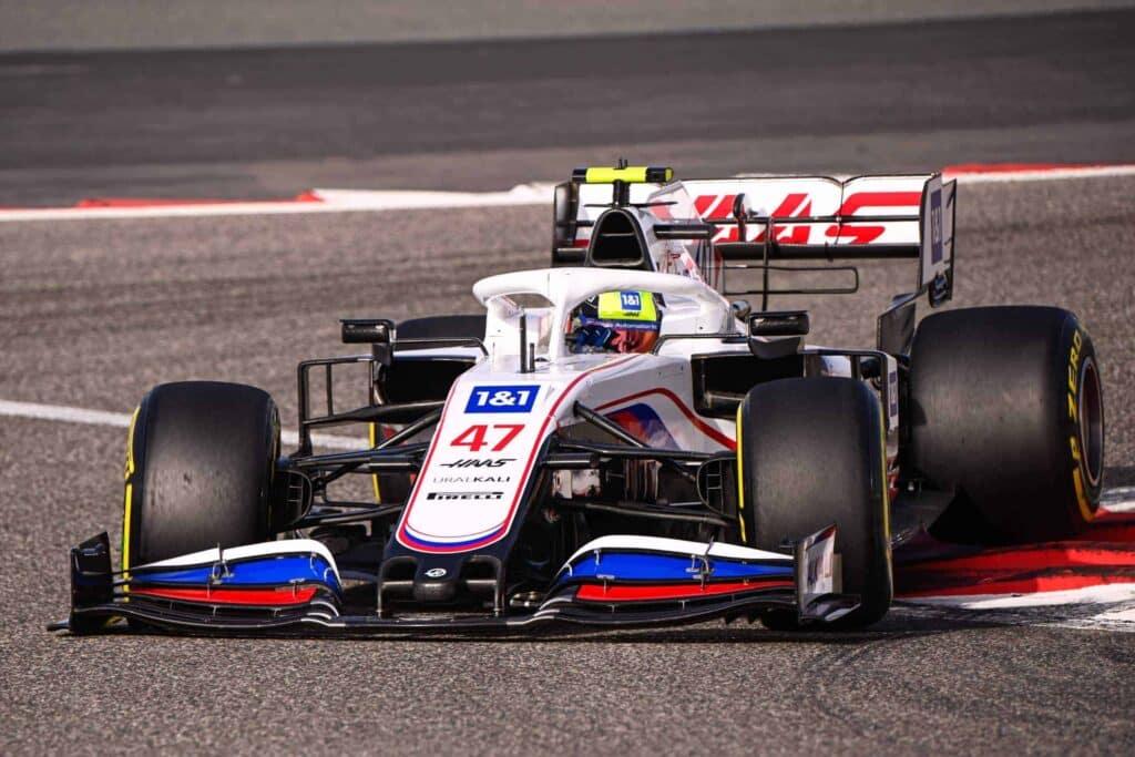 - L'appui aérodynamique en Formule 1 : la force invisible derrière la vitesse et la performance