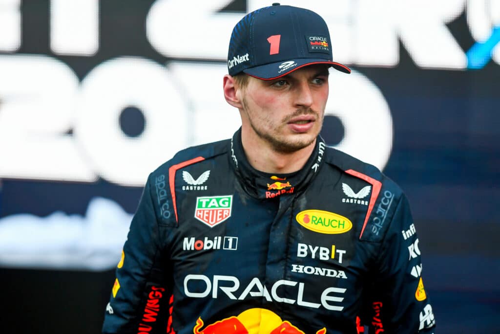 - Verstappen révèle la raison surprenante de la course sans incident de Bakou