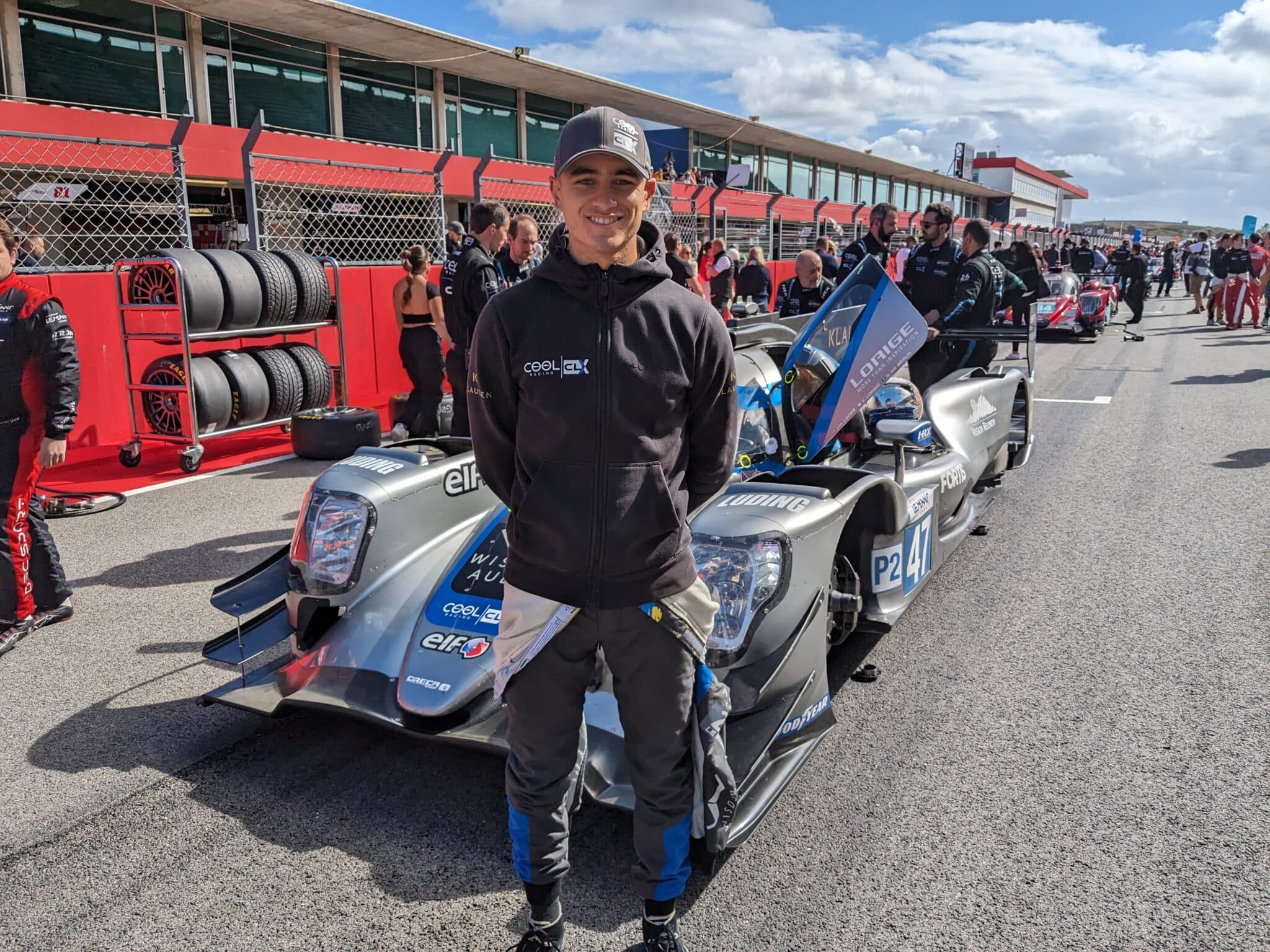 Reshad De Gerus a Portimao en 2023 sur la grille ELMS devant sa LMP2 Cool Racing