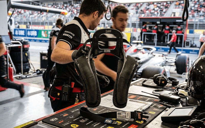 HANS in F1: the device which protects a driver's head and neck